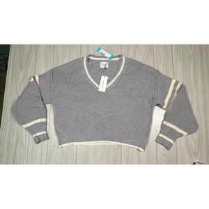 Pink Rose Cass‎ V Neck Sweater Grey Cream Stripe Knit Pullover L Stitch Fix